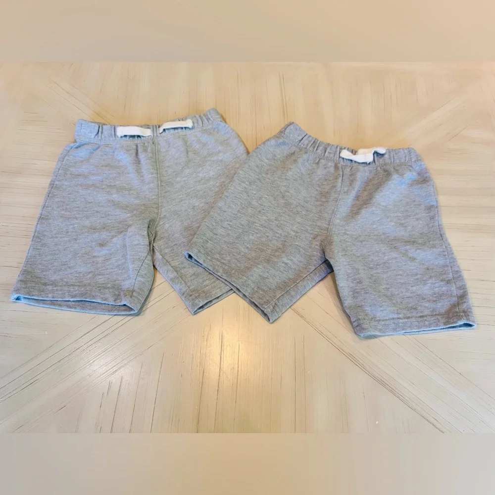 Children’s Place - Boys Terry Shorts – Size 5T – Bundle of 2 - Heather Gray
